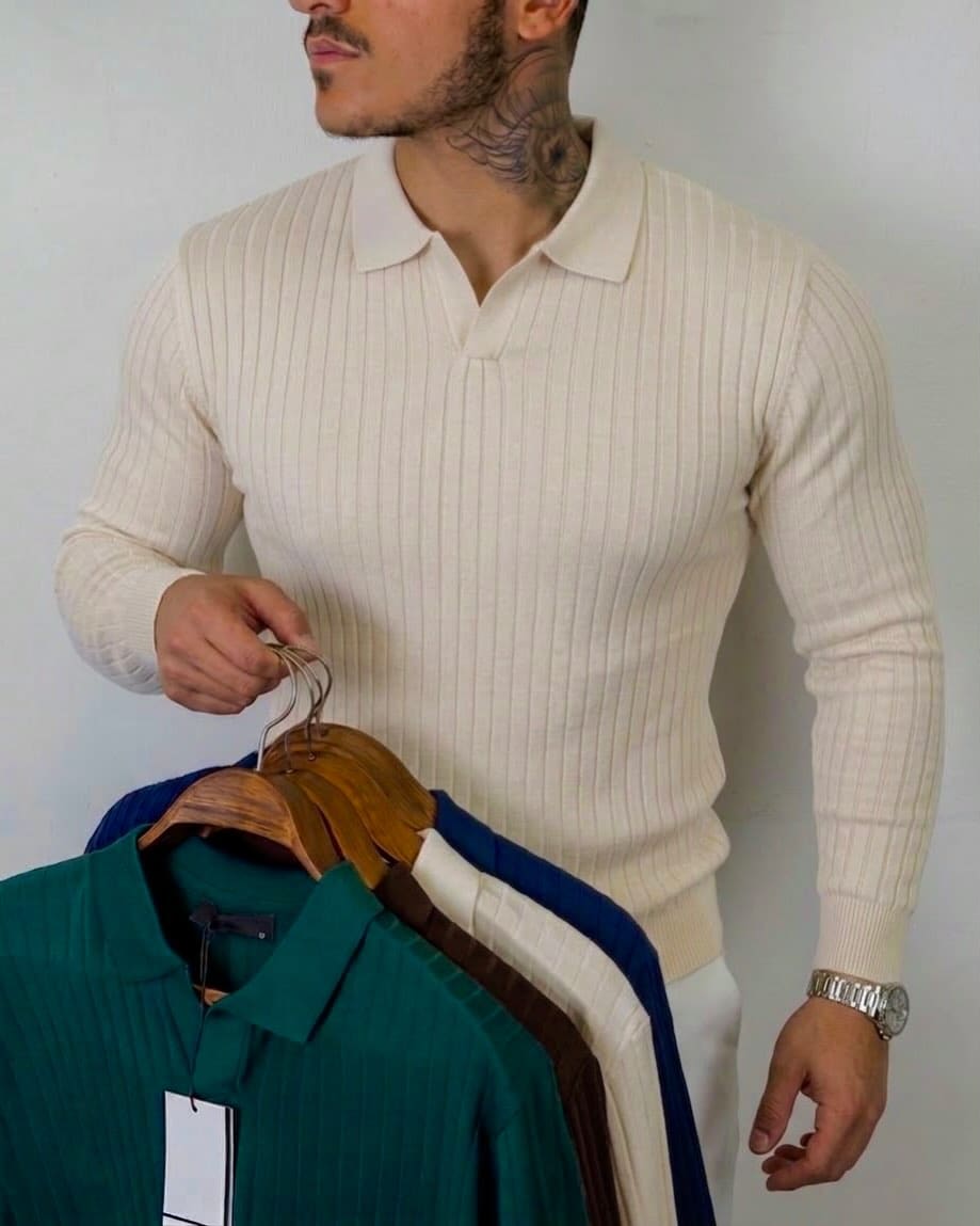 Rebrasti polo džemper, bež, na modelu